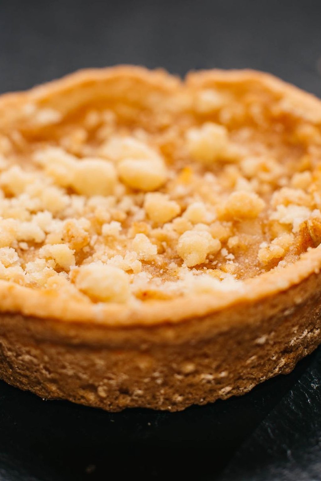 Apple Crumble Tart