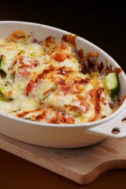 Cottage Pie (Savory Beef Under Golden Mashed Potatoes)