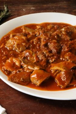 25 Easy Crockpot Recipes for Fall and Winter