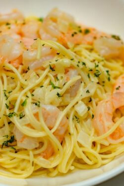 Garlic Butter Shrimp Pasta (Quick, Bright and Buttery)