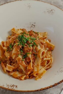 Lentil Bolognese (Hearty Vegetarian Pasta Sauce)