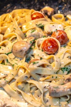 Marry Me Chicken Pasta (Creamy Sun-Dried Tomato Parmesan Sauce)