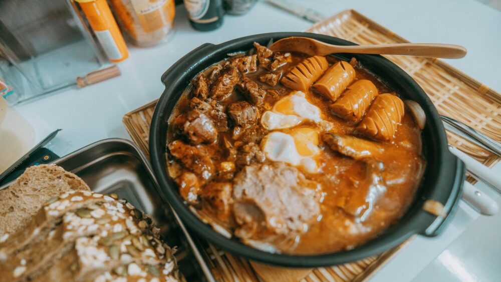 26 Slow Cooker Dinner Recipes for Busy Weeknights