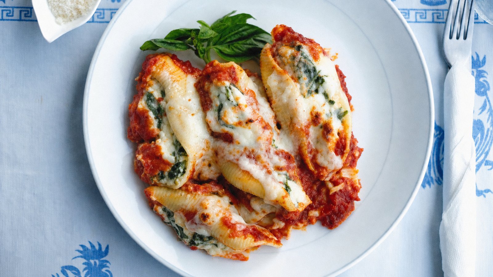 Stuffed Shells with Spinach and Ricotta, plated and ready to serve